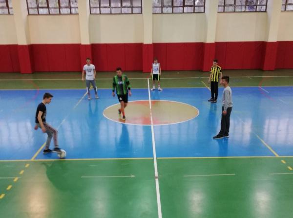 Okul Futsal Takimimiz Çalişmalara Başladi.