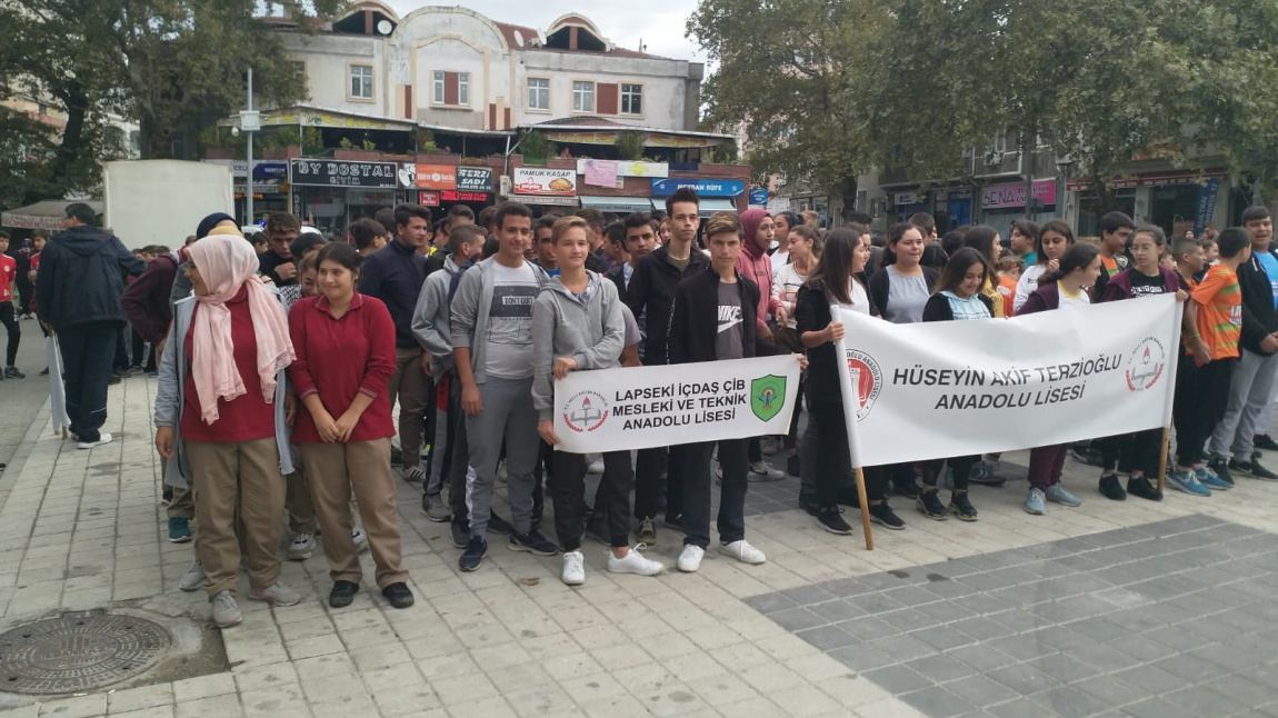 Lapseki'de Amatör Spor Kulüpleri Haftası Kutlandı